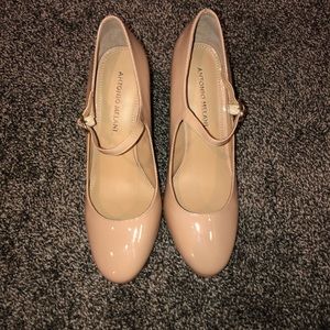 Antonio Melani nude high heels